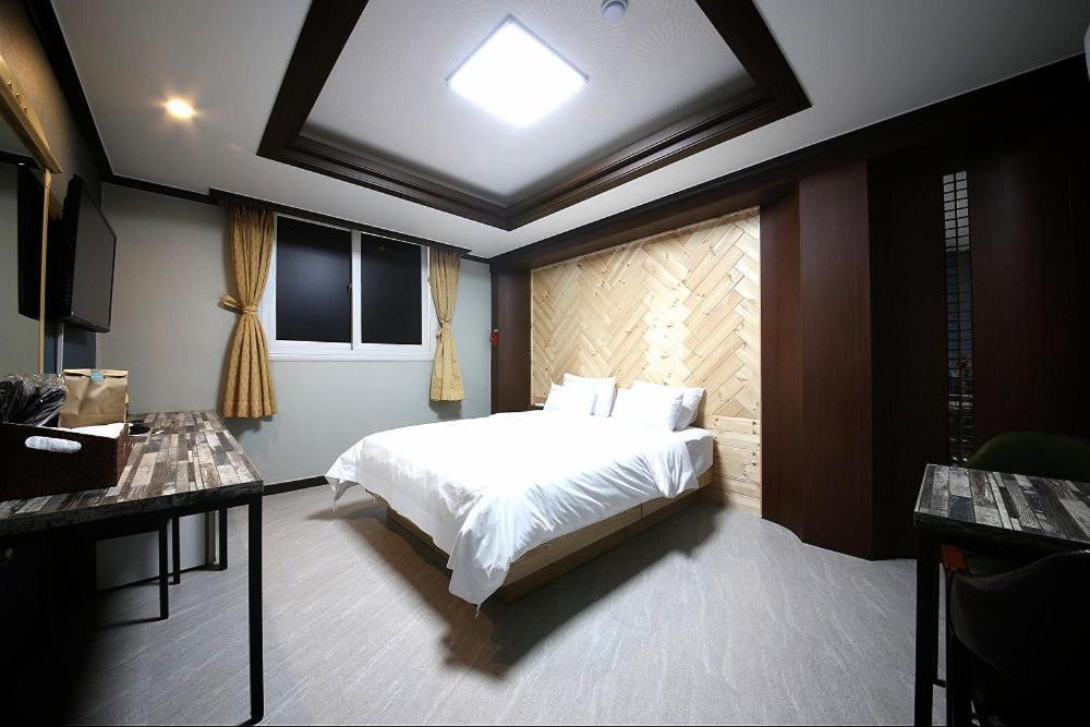 Geoje A-Plus Hotel Dış mekan fotoğraf